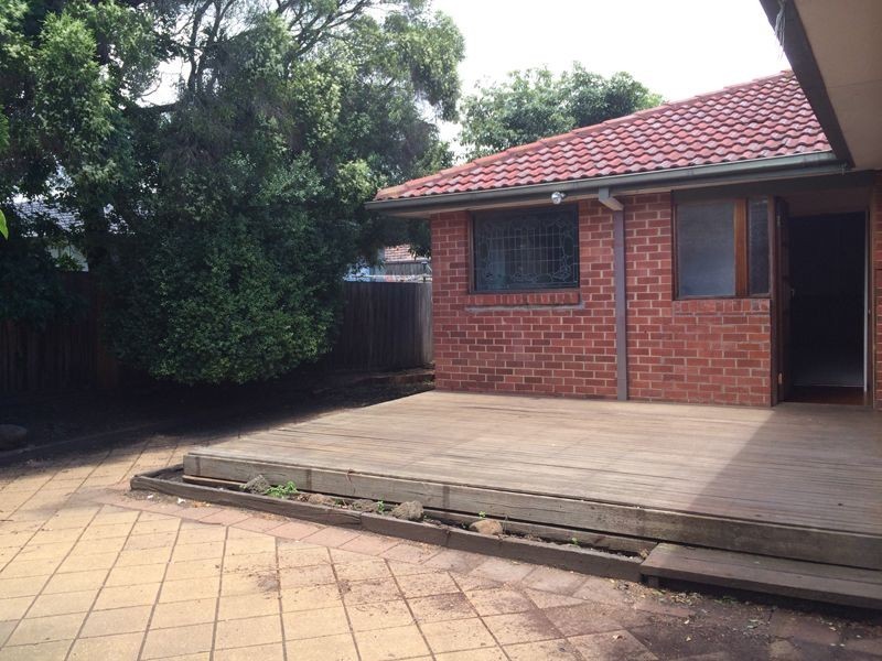 8 Grace Court, Frankston VIC 3199