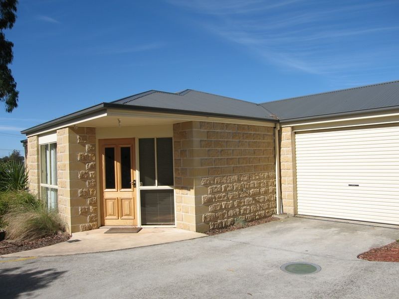 3/37 Edina Road, Ferntree Gully VIC 3156