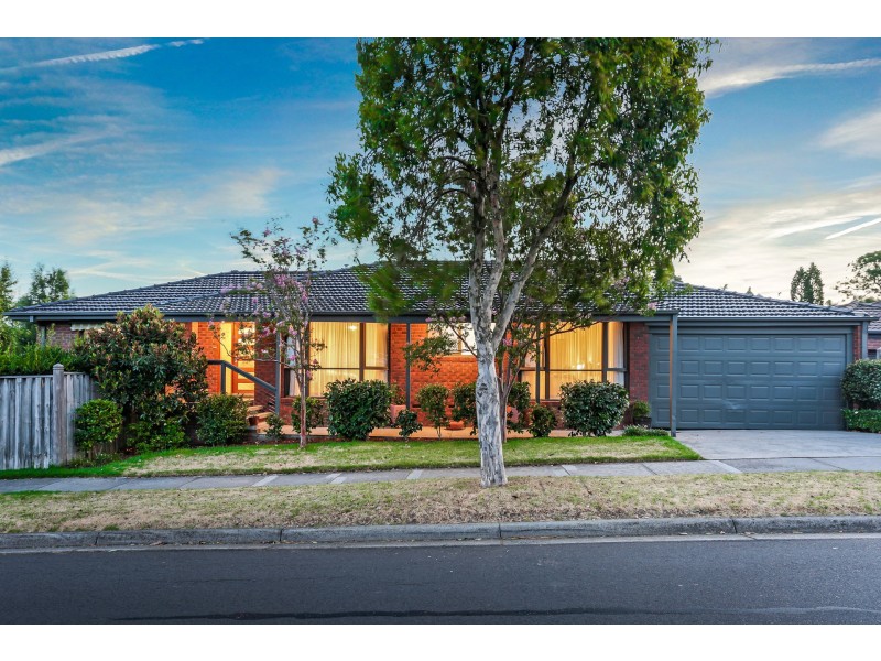66 Wakley Crescent, Wantirna South VIC 3152