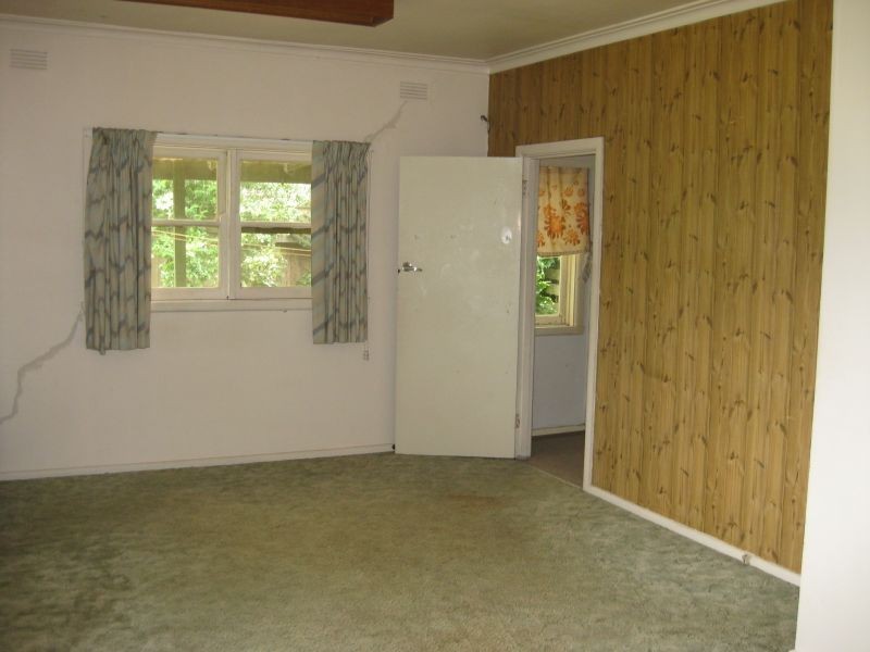 16 Tulip Crescent, Boronia VIC 3155