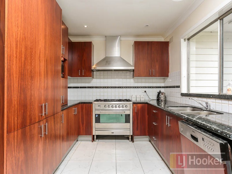 37 The Avenue, Ferntree Gully VIC 3156