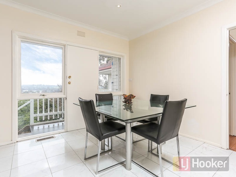 37 The Avenue, Ferntree Gully VIC 3156