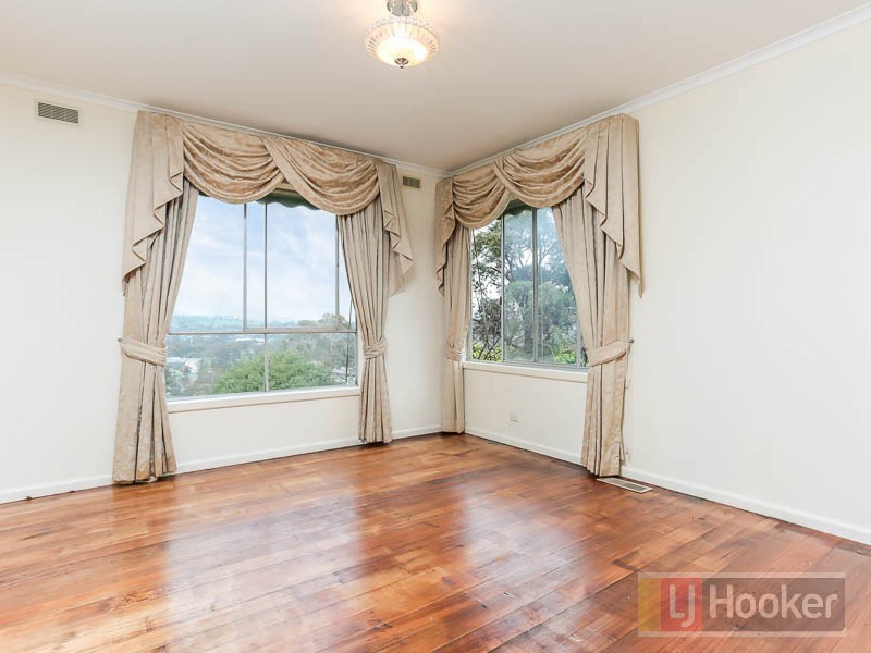 37 The Avenue, Ferntree Gully VIC 3156