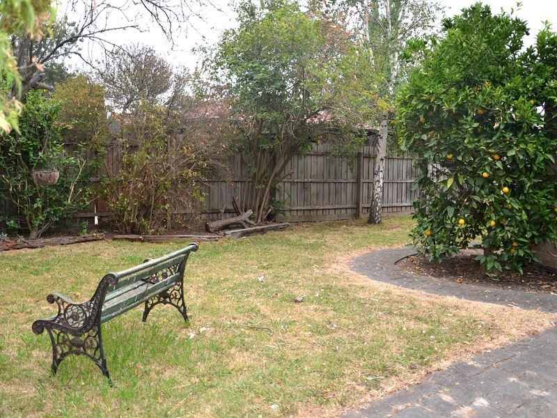 1 Galloway Grove, Bayswater North VIC 3153