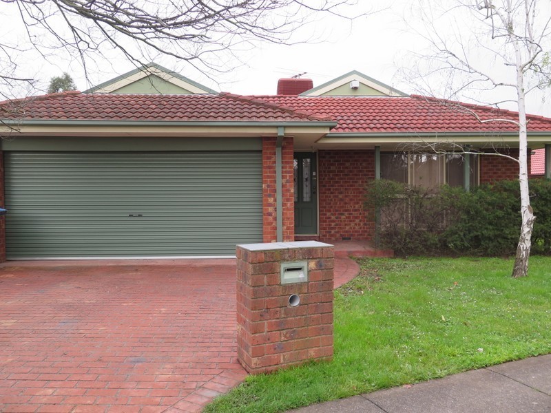 Unit 1/16 Sundew Avenue, Boronia VIC 3155