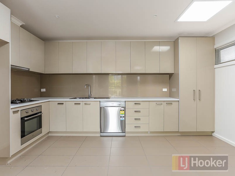 Unit 2/8 Pine Crescent, Boronia VIC 3155