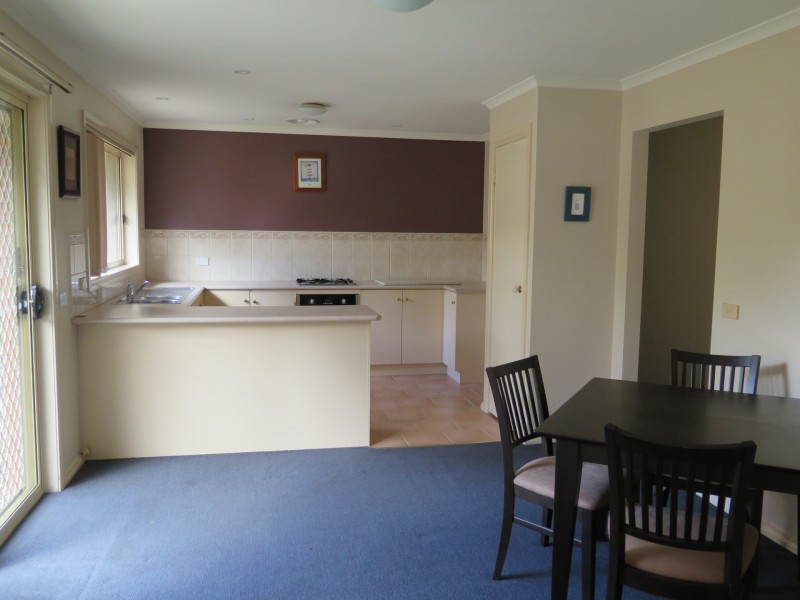 Unit 2/22B Station Street, Ferntree Gully VIC 3156