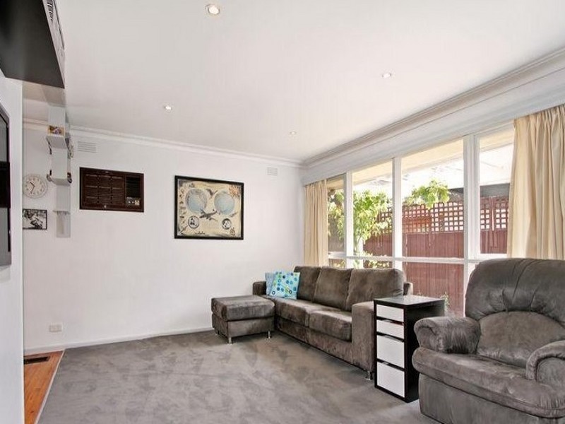 27 Charlotte Road, Boronia VIC 3155