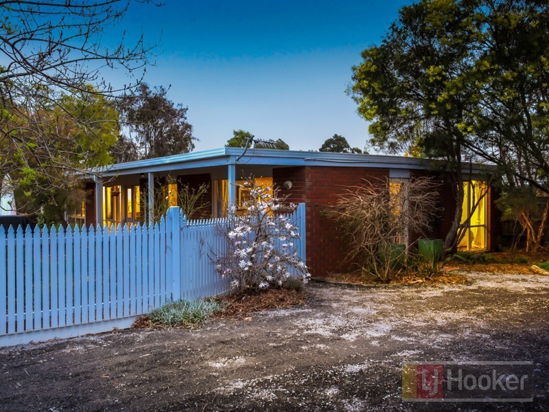 14 Chedworth Court, Kilsyth VIC 3137