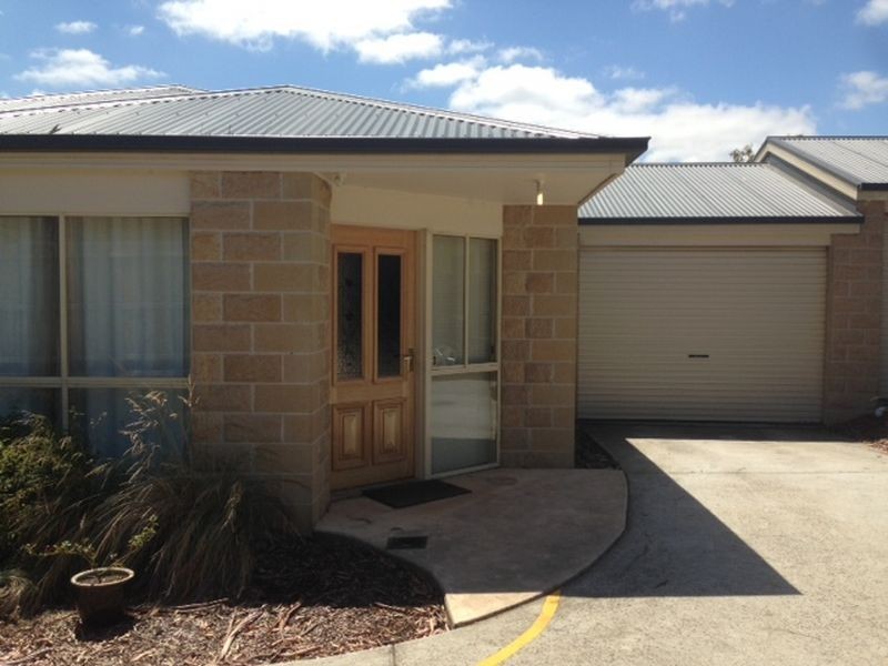 4/37 Edina Road, Ferntree Gully VIC 3156