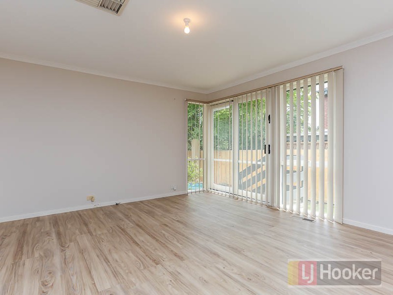 21 Mistletoe Close, Knoxfield VIC 3180