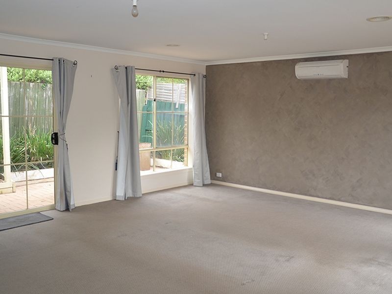 3/4 Elsie Street, Boronia VIC 3155