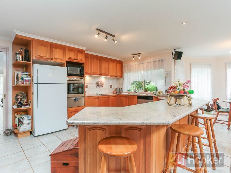 9 Festival Place, The Basin VIC 3154