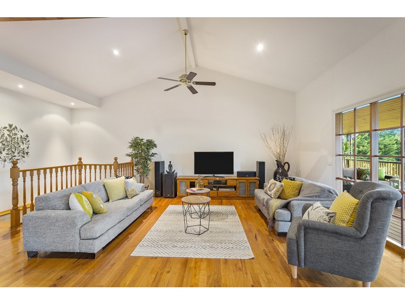 24 Lachlan Road, Boronia VIC 3155