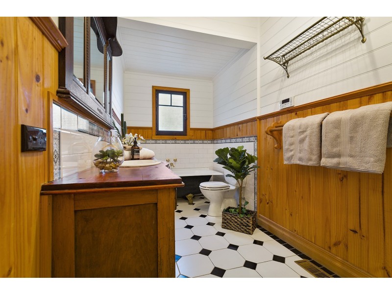 24 Lachlan Road, Boronia VIC 3155