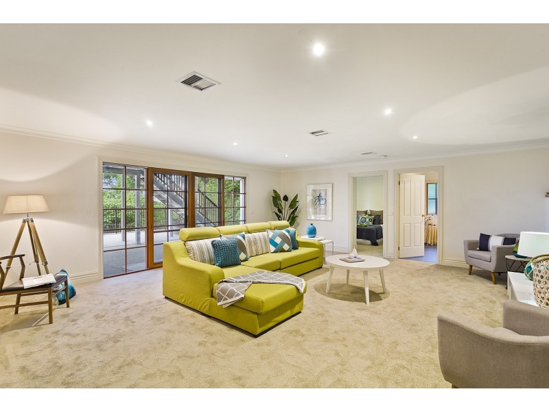 24 Lachlan Road, Boronia VIC 3155