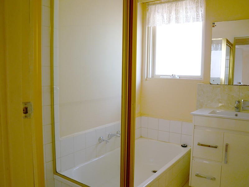 Unit 1/6 James Road, Croydon VIC 3136