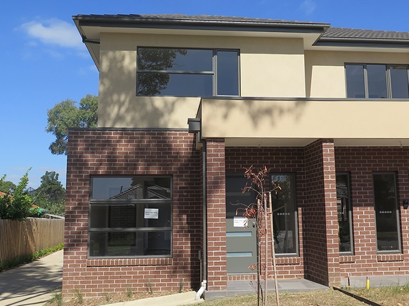 2/43 David Street, Knoxfield VIC 3180