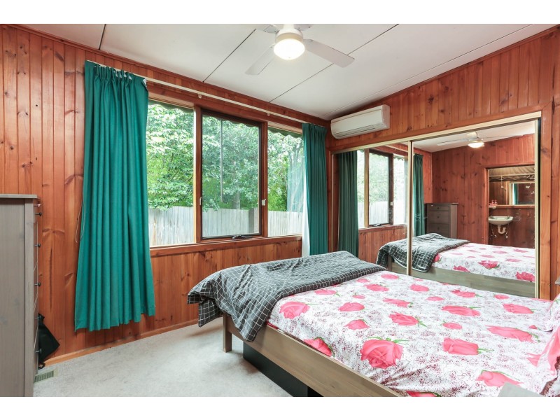 10 Batavia Avenue, Boronia VIC 3155