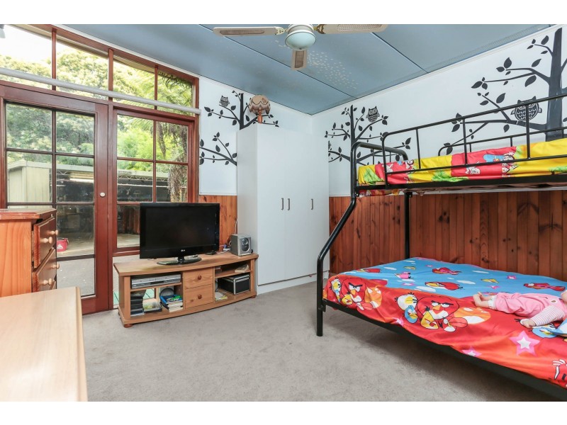 10 Batavia Avenue, Boronia VIC 3155