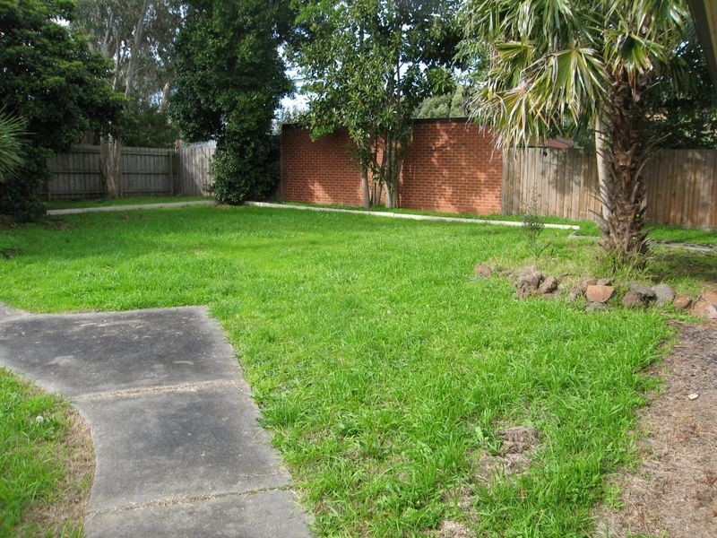 63 Farnham Road, Bayswater VIC 3153