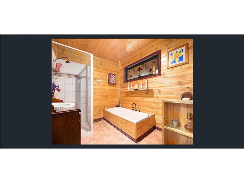16 Arcadia Avenue, The Basin VIC 3154