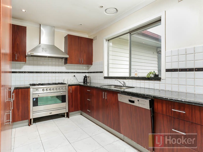 37 The Avenue, Ferntree Gully VIC 3156