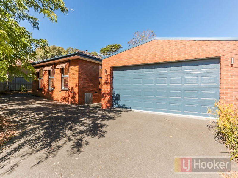 32 Orna Street, Ferntree Gully VIC 3156