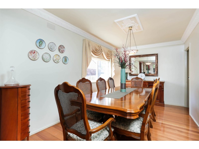 8 Duncan Avenue, Boronia VIC 3155