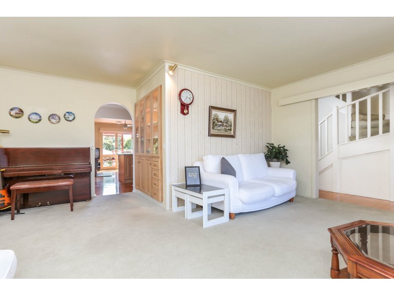 8 Duncan Avenue, Boronia VIC 3155