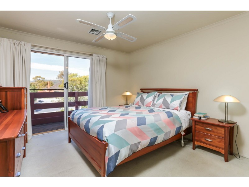 8 Duncan Avenue, Boronia VIC 3155