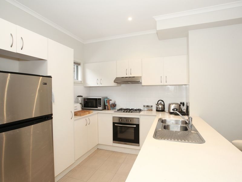 4/6 Orchid Avenue, Boronia VIC 3155