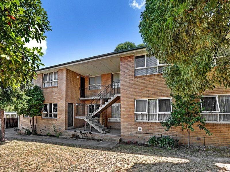 1/24 Albert Street, Ringwood VIC 3134