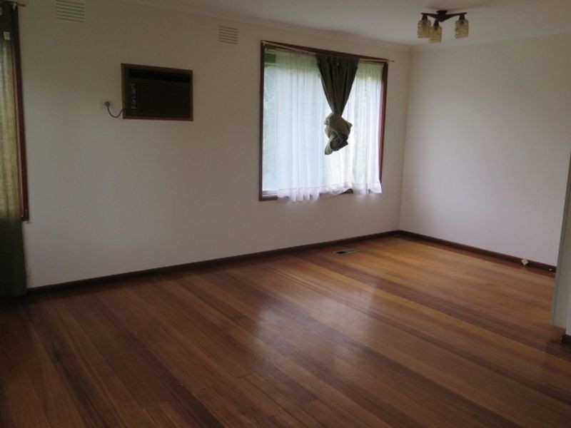 44 Fountain Drive, Narre Warren VIC 3805