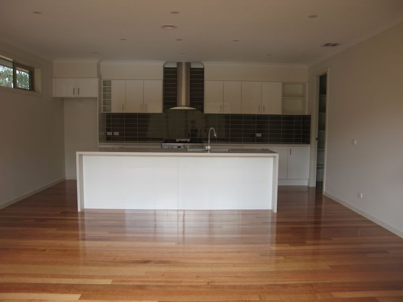 1/21 Aubrey Grove, Boronia VIC 3155