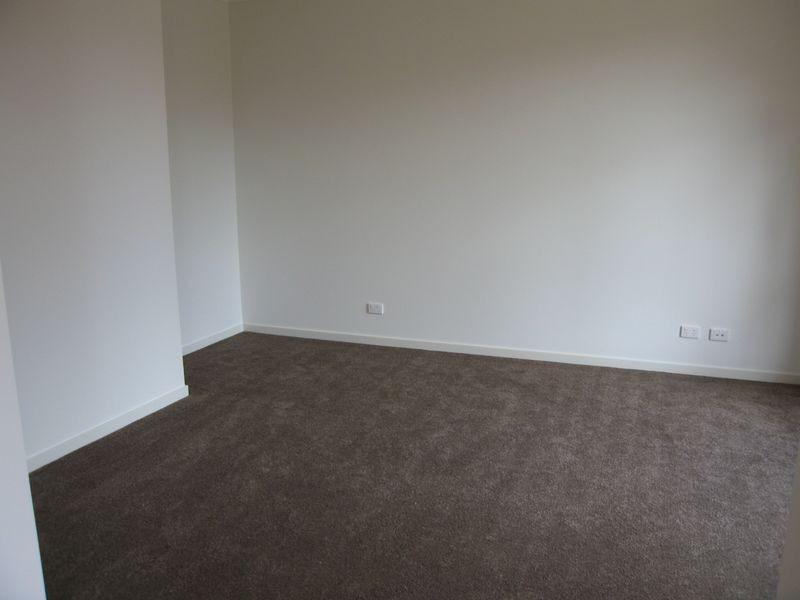 1/21 Aubrey Grove, Boronia VIC 3155