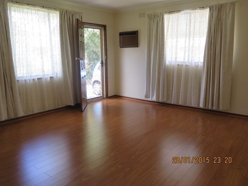 10 Laurel Avenue, Boronia VIC 3155