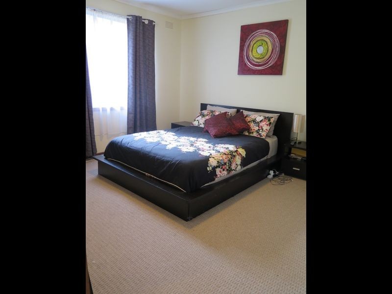 10 Laurel Avenue, Boronia VIC 3155