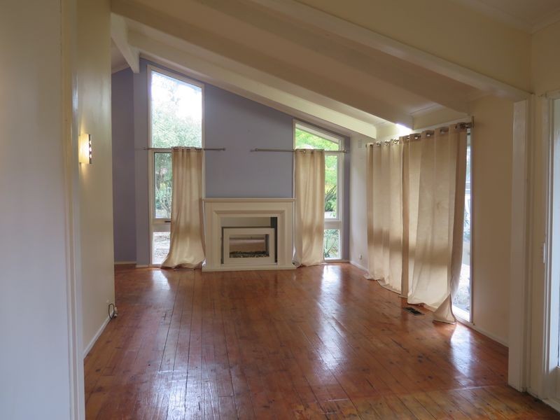 66 Dobson Street, Ferntree Gully VIC 3156