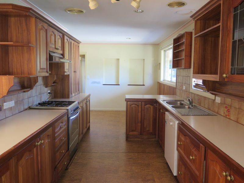 46 Paton Crescent, Boronia VIC 3155