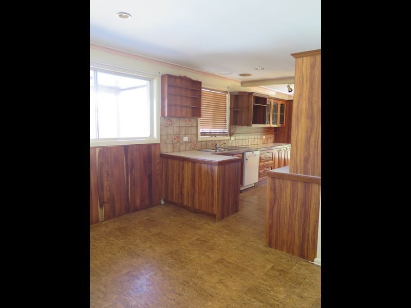 46 Paton Crescent, Boronia VIC 3155