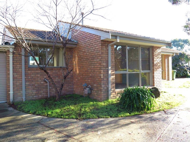 4/18 Surrey Road West, Croydon VIC 3136