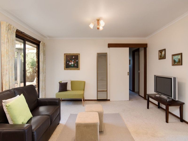 20 Ashton Avenue, Mooroolbark VIC 3138