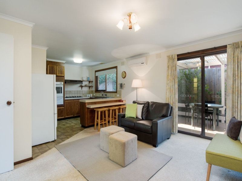 20 Ashton Avenue, Mooroolbark VIC 3138