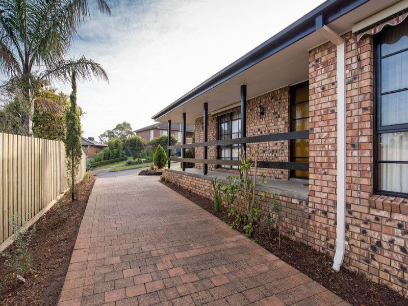 20 Ashton Avenue, Mooroolbark VIC 3138