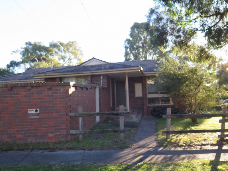 1 Belot Close, Bayswater VIC 3153