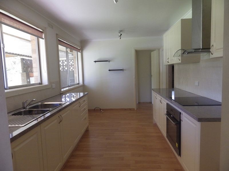 147 Stud Road, Wantirna South VIC 3152