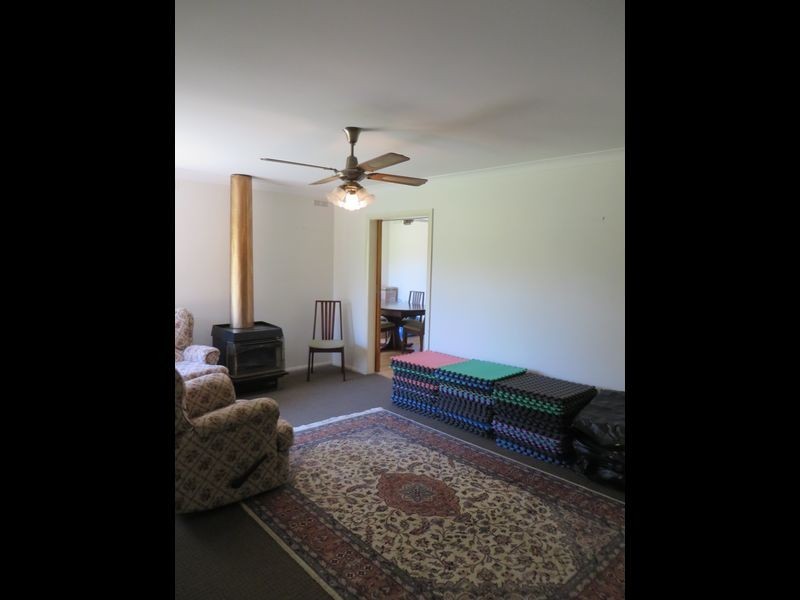 147 Stud Road, Wantirna South VIC 3152