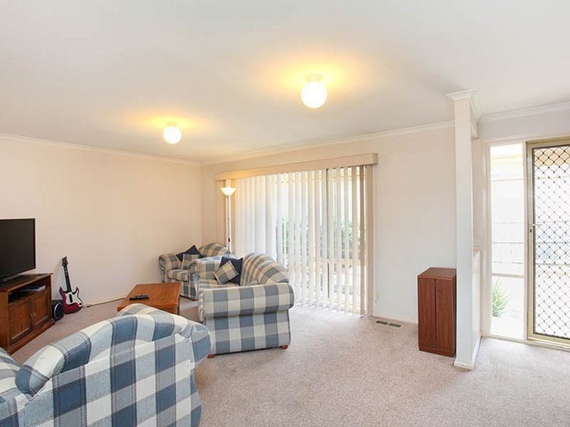2/20 Catherine Street, Boronia VIC 3155