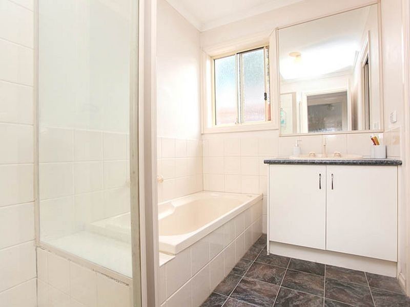 2/20 Catherine Street, Boronia VIC 3155